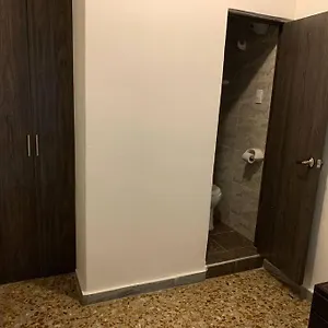 Apartamento En Laureles Con Ubicacion Privilegiada , Medellín Colombia